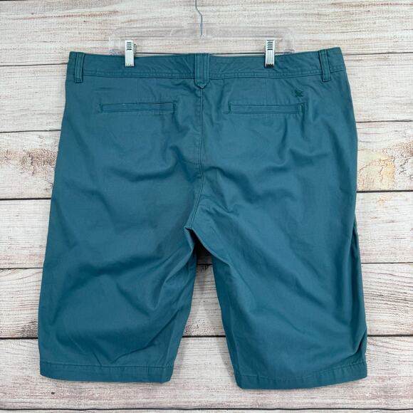 Eddie Bauer Legendwash Slightly Curvy Bermuda Shorts Women's 18 Marina Blue NEW - Picture 2 of 13